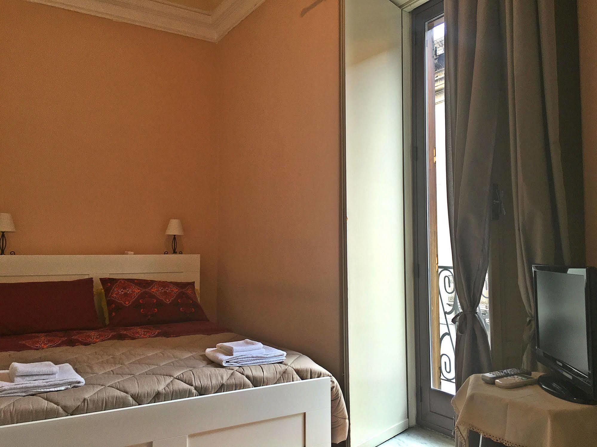 Catania Inn Rooms エクステリア 写真