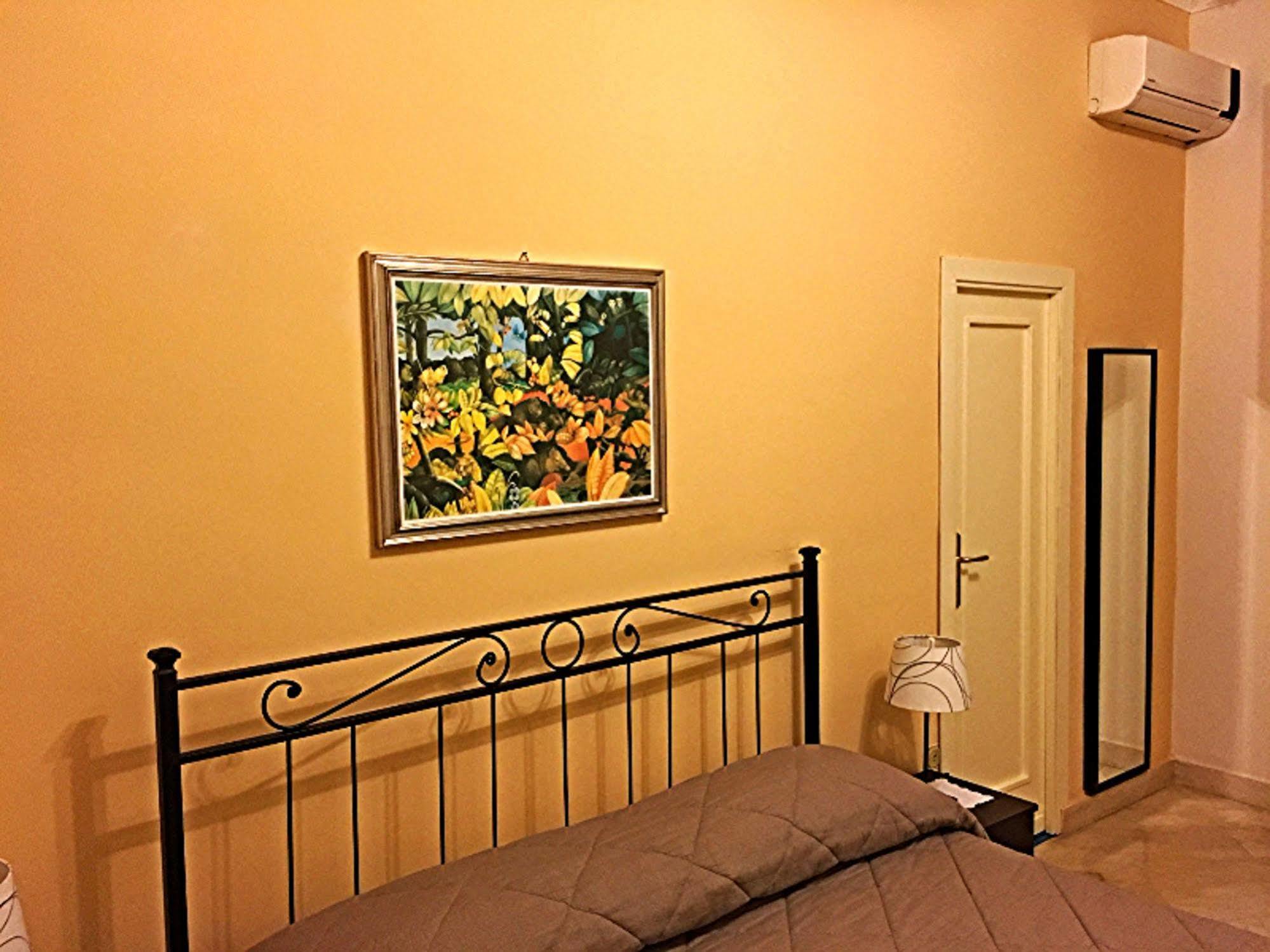 Catania Inn Rooms エクステリア 写真