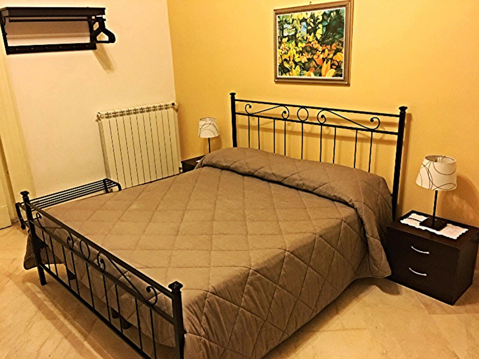 Catania Inn Rooms エクステリア 写真