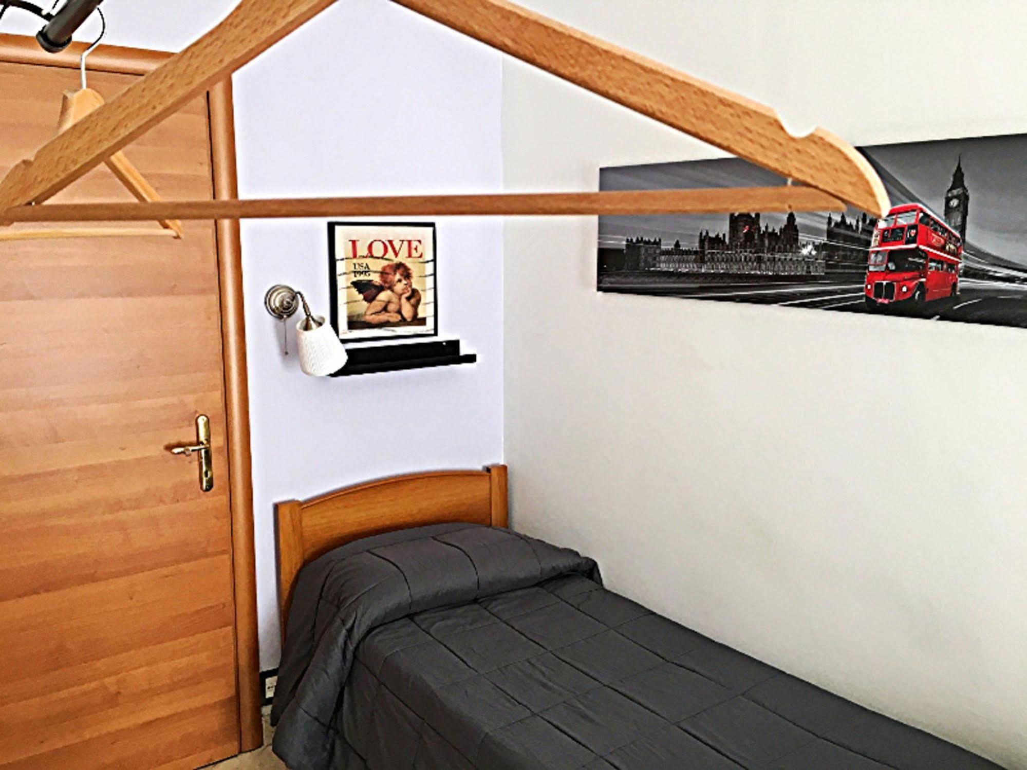 Catania Inn Rooms エクステリア 写真